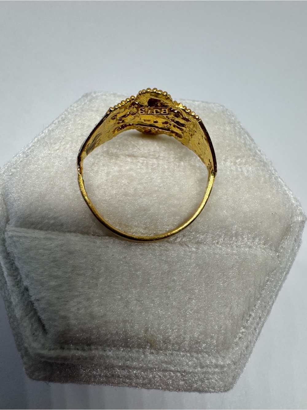 Vintage 21K Gold Ring 3.4 grams Size 8 | Solid Yellow Gold Jewelry - Picture 11 of 17